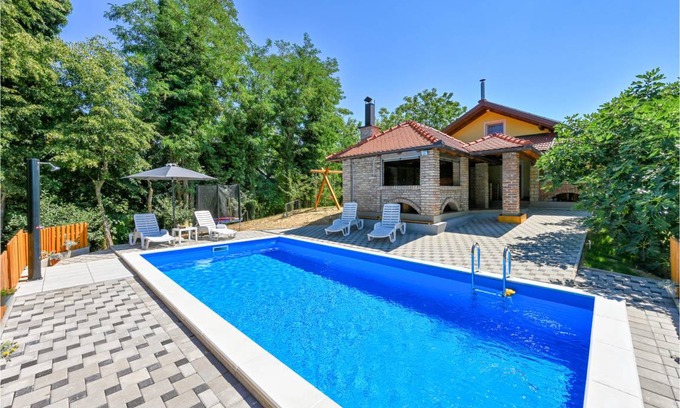Sveti Ivan Zelina House | 85 m² House ∙ 3 bedrooms ∙ 8 guests