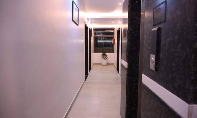 Sarnath Hotel | 850 m² Hotel ∙ 3 guests