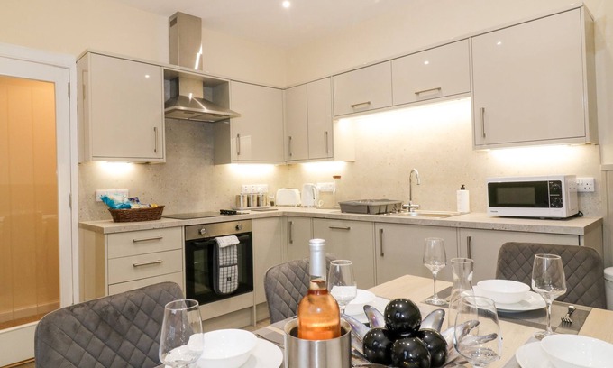 Jedburgh Cottage | 85C Bongate