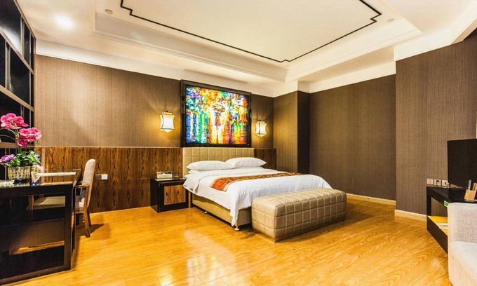 Nanhai Hotel | 86 m² Hotel ∙ 2 bedrooms ∙ 3 guests