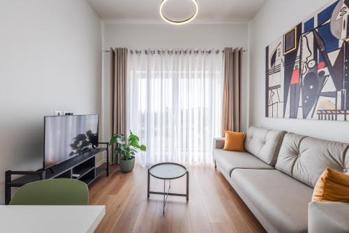 Golem Apartment | 8th Floor Apartments, Golem