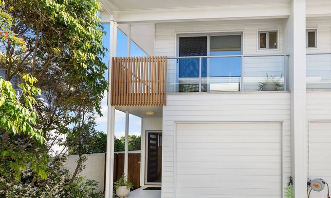 Peregian Beach Apartment | 9/226 David Low Way Peregian Beach