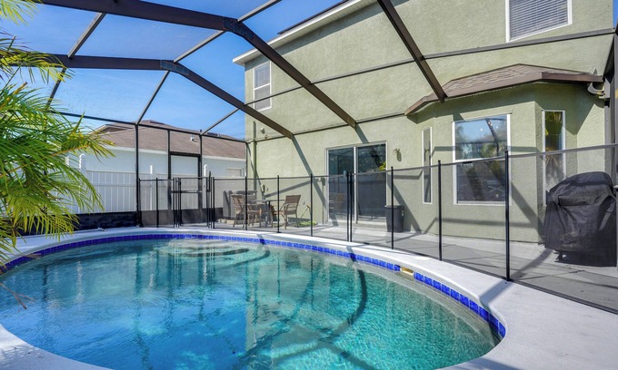 Riverview House | 9 Mi to Beach: Peaceful Riverview Home w/Patio