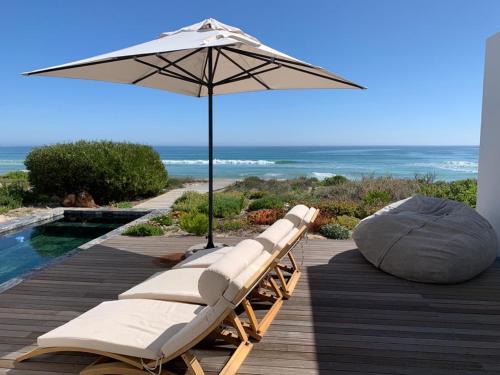 Shelley Point Villa | 9 on the beach