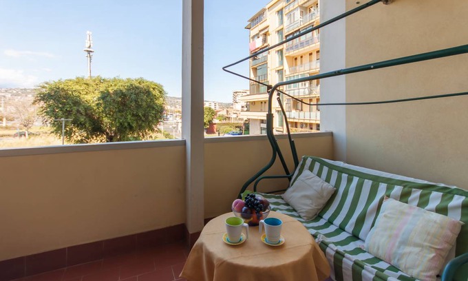 Picanello-Ognina-Barriera-Canalicchio Apartment | 90 m² Apartment ∙ 2 bedrooms ∙ 6 guests