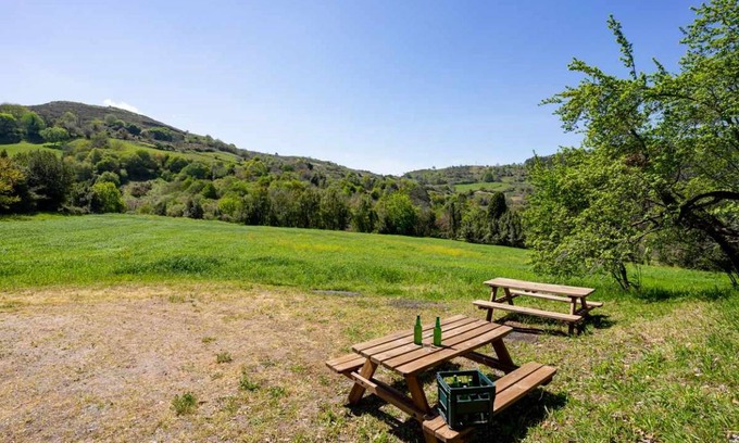 Cabranes Municipality Apartment | 90 m² Apartment ∙ 2 bedrooms ∙ 5 guests