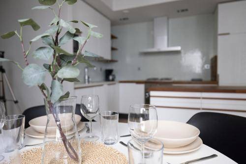 Helsinki City Centre Apartment | 90 m² Apartment ∙ 1 bedroom ∙ 4 guests