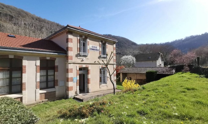 Charraix Cottage | 90 m² Cabin ∙ 3 bedrooms ∙ 6 guests
