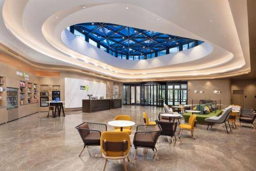 Laishan Hotel | 90 m² Hotel ∙ 4 guests