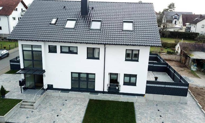Sulzbach am Main Apartment | 90 m² Serviced apartment ∙ 3 bedrooms ∙ 7 guests
