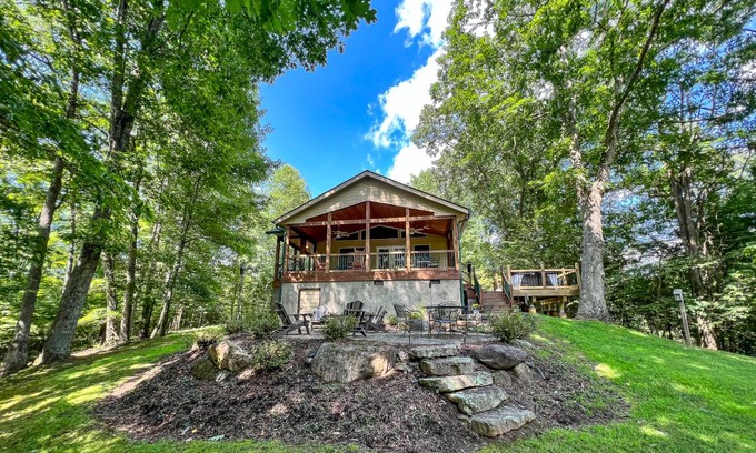Crumpler House | 92 m² House ∙ 2 bedrooms ∙ 6 guests
