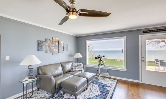 Algoma House | 92 m² House ∙ 2 bedrooms ∙ 4 guests