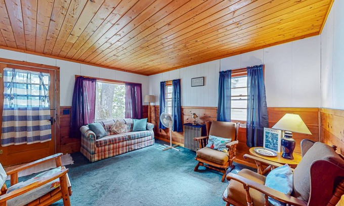 Indian River Cottage | 93 m² Cabin ∙ 2 bedrooms ∙ 6 guests