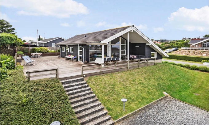 Hejlsminde Strand House | 93 m² House ∙ 4 bedrooms ∙ 8 guests