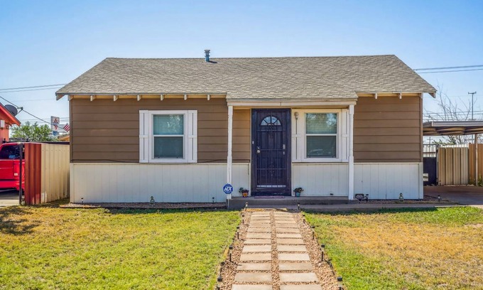Midland House | 93 m² House ∙ 2 bedrooms ∙ 6 guests