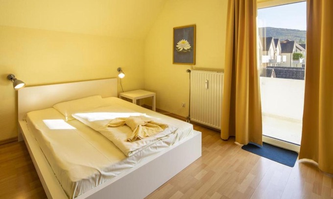 Scheid House | 93m2 Fewo mit 2 Schlafzimmern am Edersee