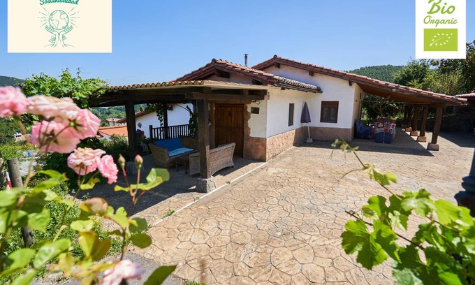 Arrankudiaga House | 95 m² House ∙ 3 bedrooms ∙ 7 guests