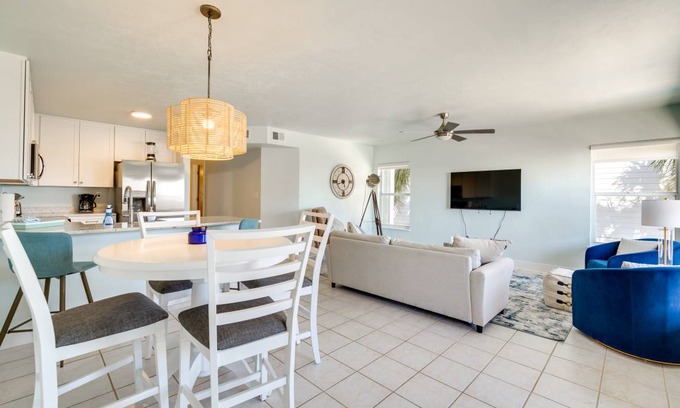 Cedar Key Apartment | 96 m² Apartment ∙ 2 bedrooms ∙ 4 guests