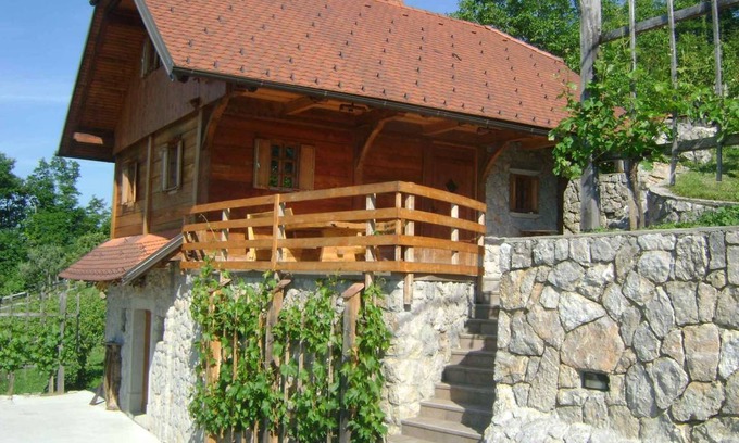 Srednje Grcevje House | 96 m² House ∙ 3 bedrooms ∙ 10 guests