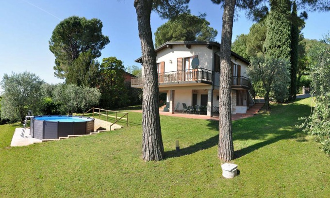 Lonato del Garda Villa | 97 m² Villa ∙ 4 bedrooms ∙ 8 guests