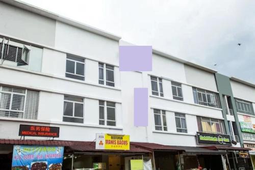 Gelang Patah Hotel | 988 Hotel