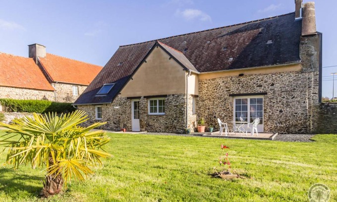 Saint-Lo House | 99 m² Gîte ∙ 2 bedrooms ∙ 4 guests