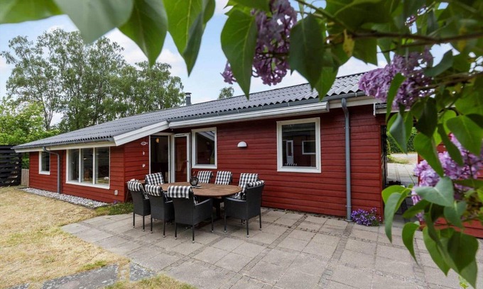 Grena Strand House | 99 m² House ∙ 3 bedrooms ∙ 8 guests
