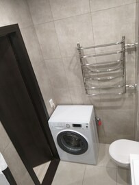 Holosiivskyj Apartment | A 1-bedroom apartment in Kyiv