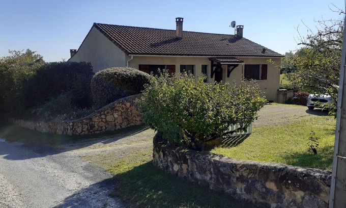 Villamblard House | A 3 bedroom gite near to Bergerac in the Dordogne, France.