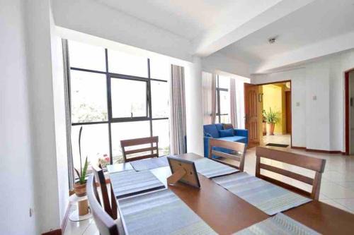 Trujillo Apartment | A 3 Cdras del Centro histórico, Amplio y en Piso 2