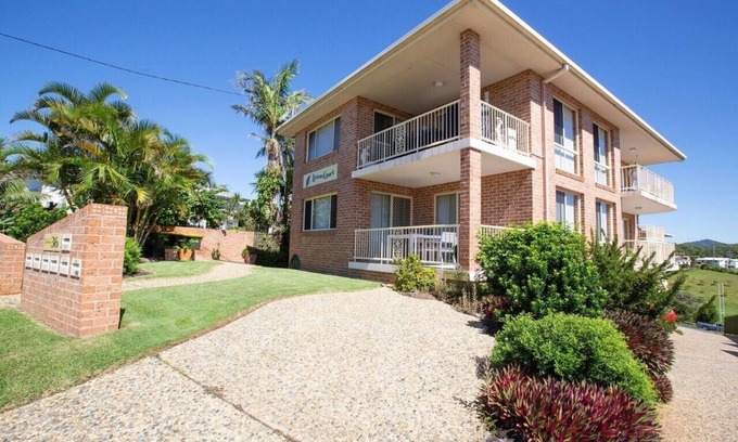 Nambucca Heads Apartment | A beautiful place above the Ocean waves.