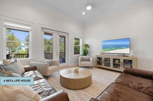 Surf Side Shores House | A Beta Life House