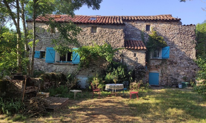 Campestre-et-Luc House | A break on the causse, between Larzac and Cévennes