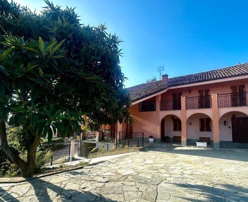 Neive Villa | A casa dei Nonni