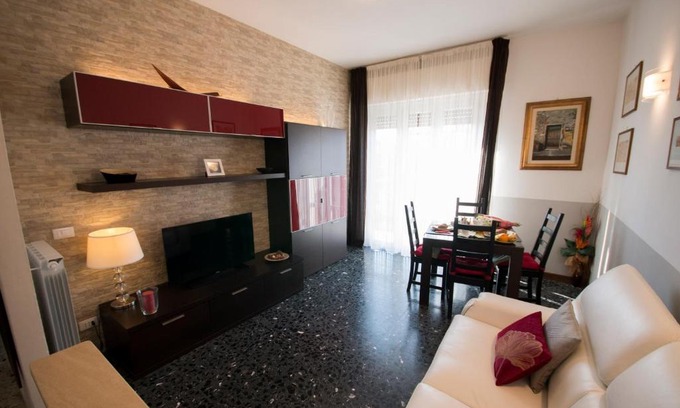 Ex Campo d'Aviazione Apartment | A casa di Simone a Viareggio