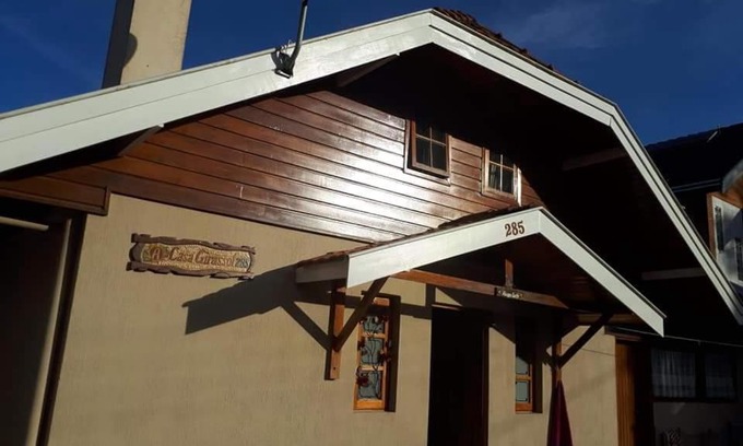 Jardim Nova Suica House | A casa Girassol