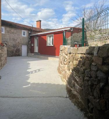 Castrelo de Mino House | A Casiña