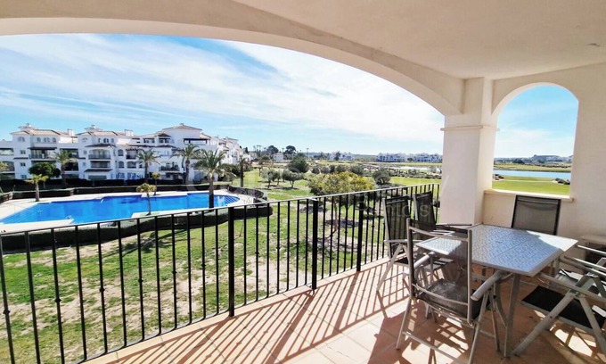 Jeronimo y Avileses y Balsicas de Arriba Apartment | A charming and well-appointed, 2 Bedroom Apartment