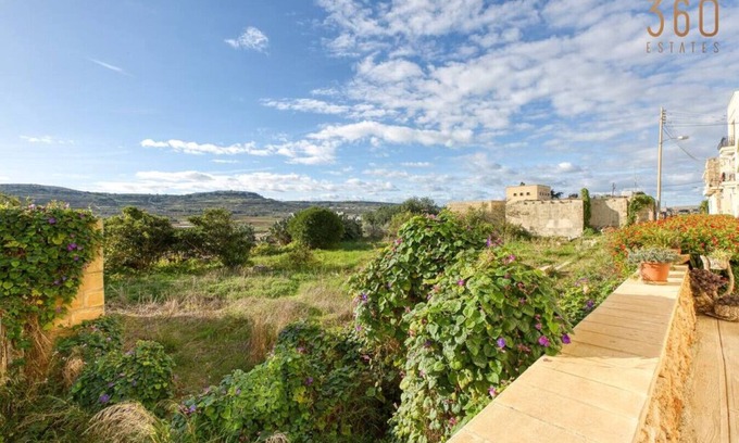 Mgarr House | A charming home in the quaint village of Imgarr