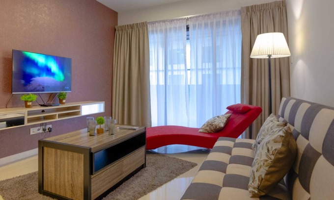 Central District Apartment | A Comfy & Homely Suasana Suites in JB, High Floor