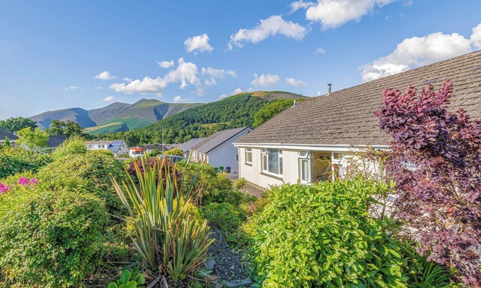 Keswick Cottage | A completely refurbished holiday home situated in a quiet residential area.