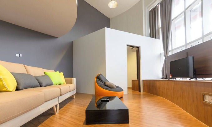 Petaling Jaya Apartment | A Cozy & Homely High Floor 2BR Empire City Loft