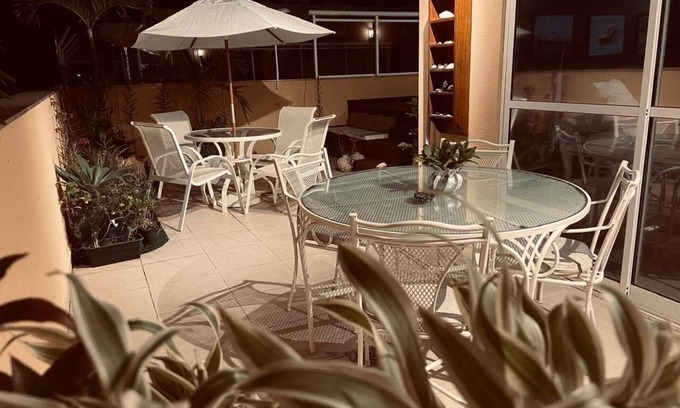 Itacoatiara Apartment | A cozy place with lots of comfort and tranquility, close to the beach
