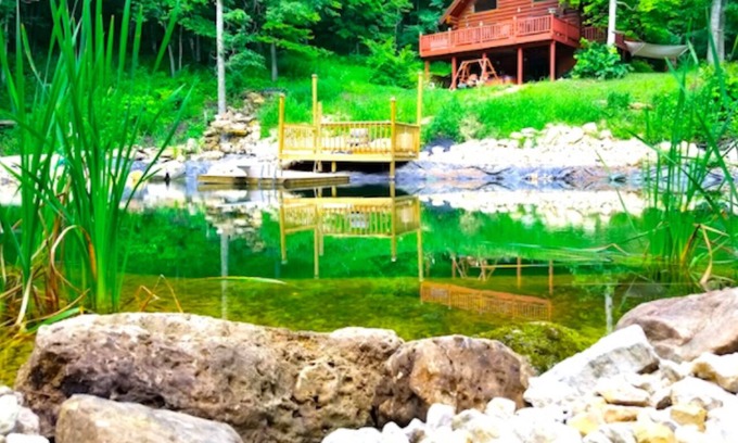 Harpers Ferry Cabin | A-Frame Cabin 5Bd/3bath, Hot Tub & Swimming Pond