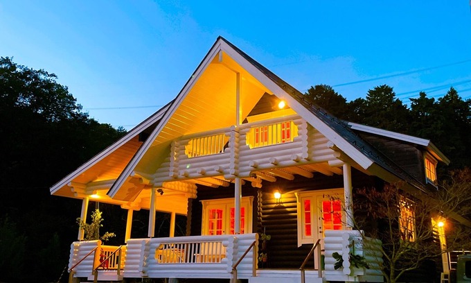 Mikata-gun Cottage | A fullfledged resort log house facing a mountain /Takashima Shiga