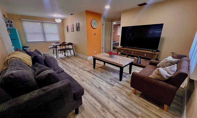Orange Lake Village House | A.G.E. House, minutes to FL. Gulf Beaches