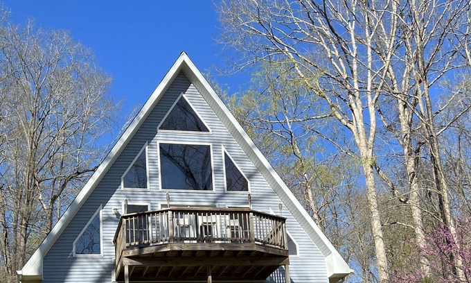 Cadiz House | A getaway in the A-frame on the lake. Life is great by the lake!