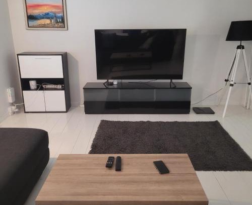 Oulu House | A great choice! Wooden sauna, pool table, 3BR, 2 toilet, 2 bathrooms