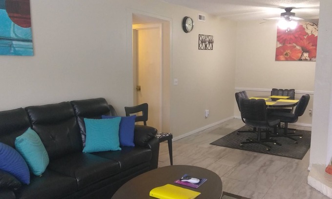 Warr Acres Condo | A GREAT FIND! Discounts for this Lovely, Clean, Colorful & Comfy 2B/2B Condo!