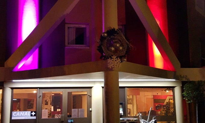 Porte Des Alpes - Mi Plaine - Manissieux Hotel | A&H PRIVILÈGE Lyon Est - Saint Priest Eurexpo